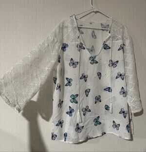 Unbranded Ladies Blouse Top Butterfly W/ Mesh Lace Detail Size 2XL Brunch Church